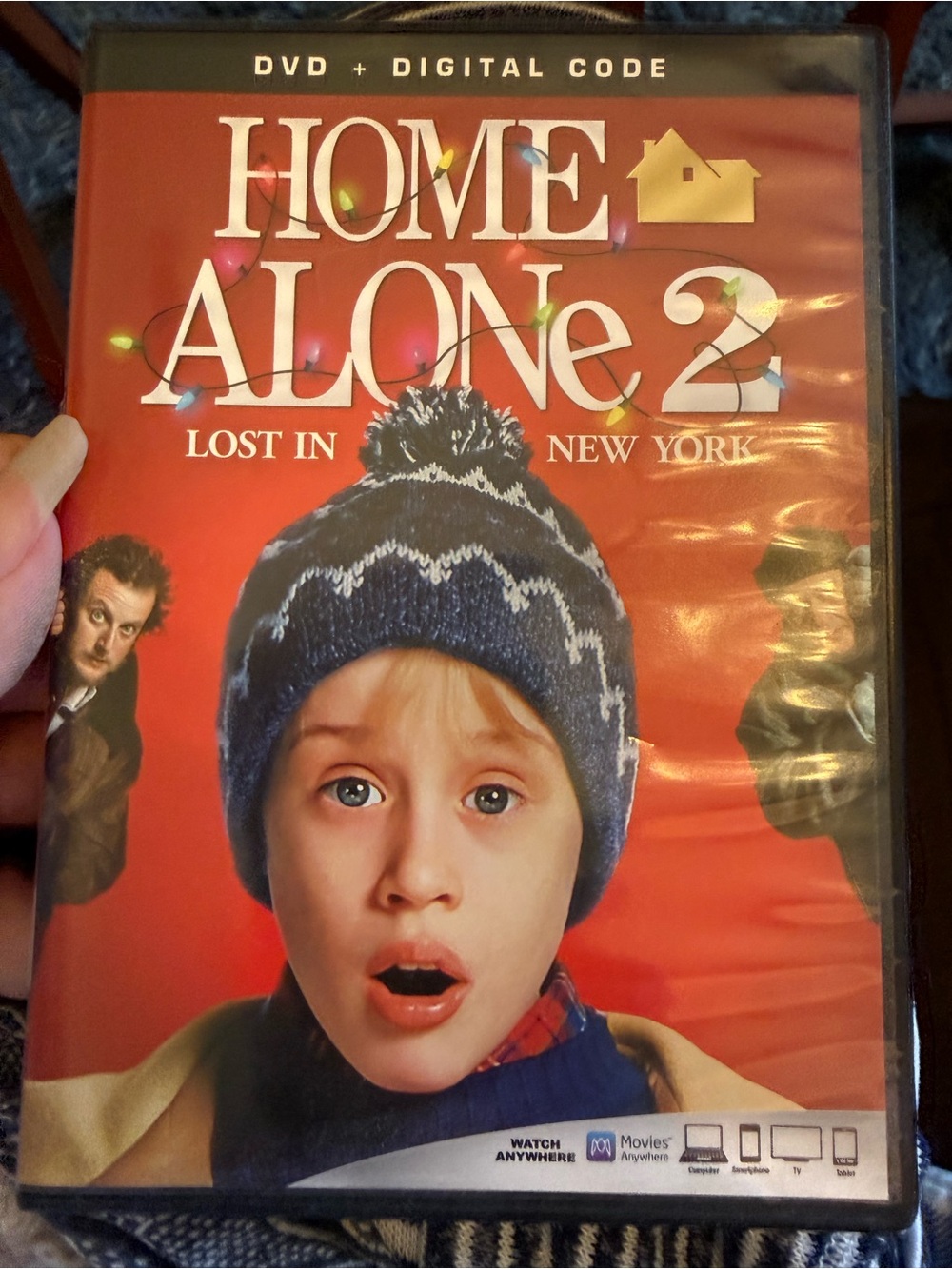 Home Alone 2: Lost in New York DVD - Classic Family Comedy (used)